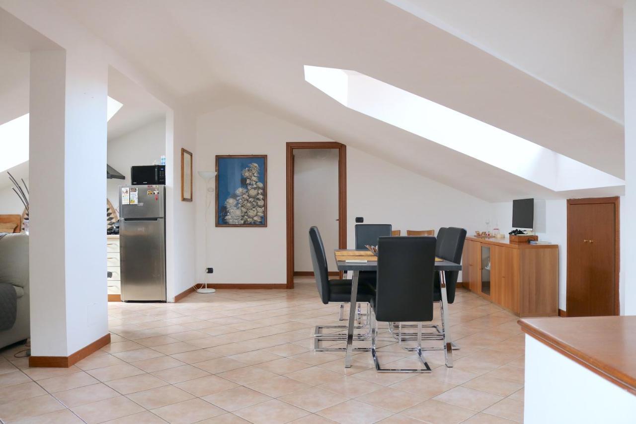 קורסיקו Lovely Apartment Near Canal - Via Foscolo מראה חיצוני תמונה